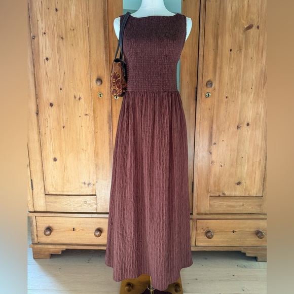 SOLD-NFS Hill House The Cosima Nap Dress Small Chocolate Seersucker Smocked - Picture 4 of 9